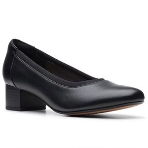 Clarks Chartli Fame Black Leather Pump Heels Women’s Size 8.5 W Wide Ortholite